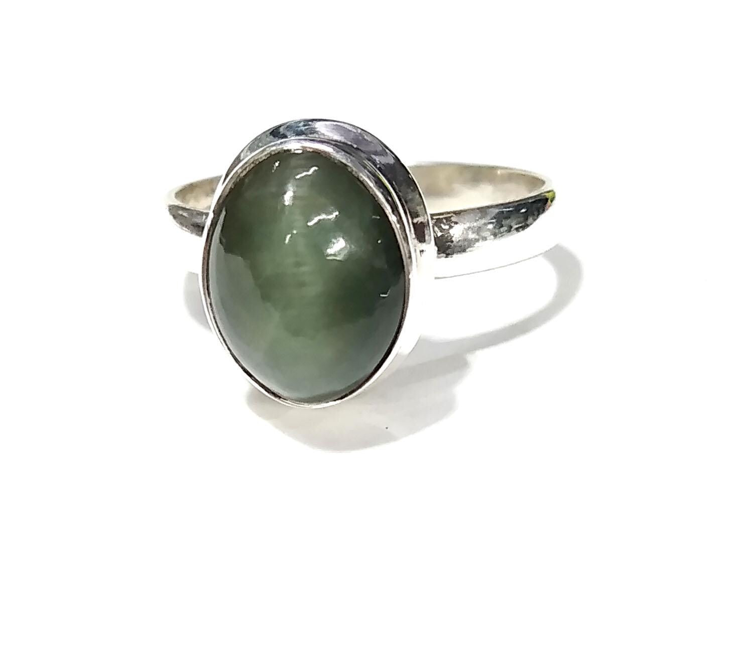 Natural Cat's Eye Gemstone Ring, Solid 925 Starling Silver Ring, Amazing Cats Eye Stone Size 11x9 mm Handmade Ring, Gift Birthday Ring